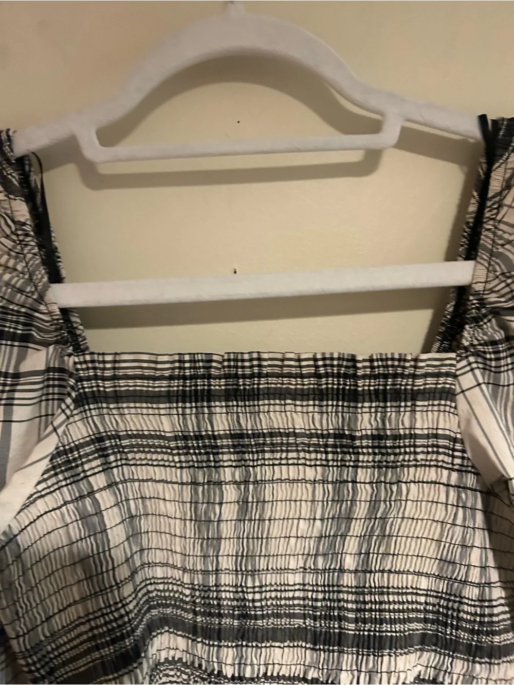 Zara Cream and Black Plaid Puff Sleeve Top Sz Med